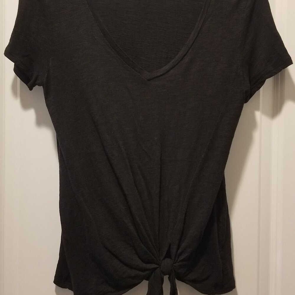 LIKE NEW Women's Express OneEleven S Knotted Tee